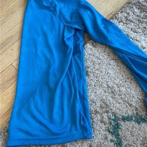 Nike boys size youth large lightweight shirt